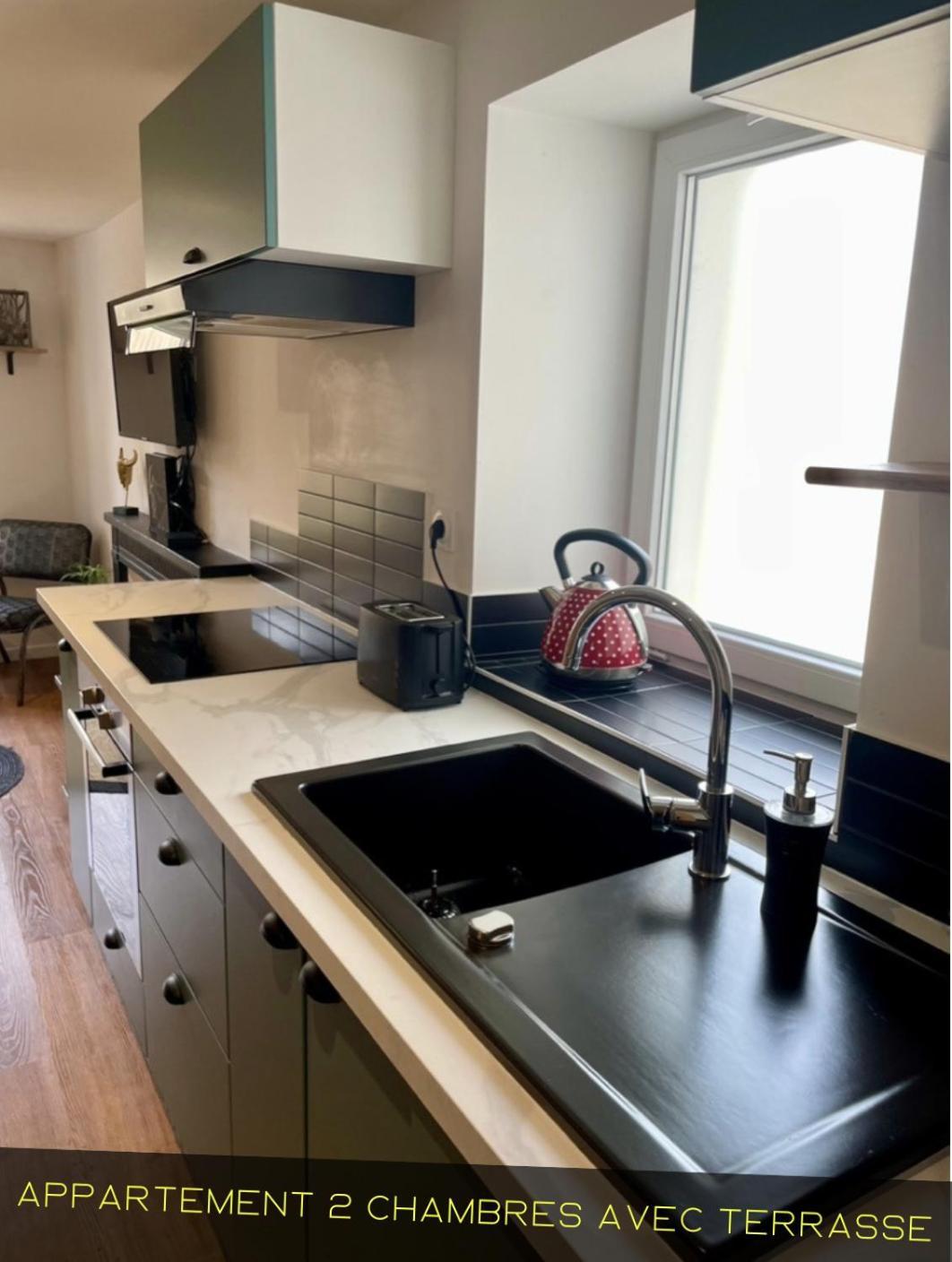 Les Appartements Du Pont Joubert Poitiers Exteriér fotografie